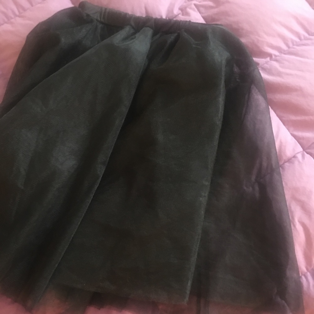 Cute Ashley Stuart Black tutu skirt.